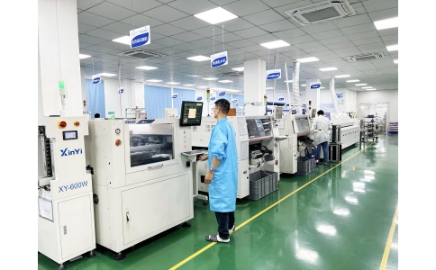 SMT貼片加工中元器件移位現(xiàn)象的成因探究